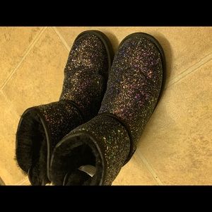 Sequin UGGS!